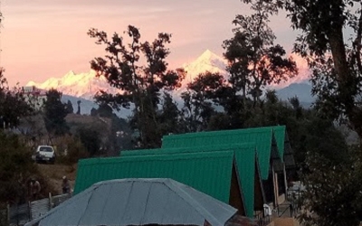 Stunning view of snow-capped Himalayan peaks at sunset
